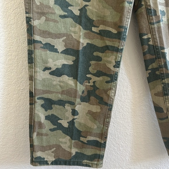 We The Free by Free People Remy Crop Camo Pants - Picture 5 of 9